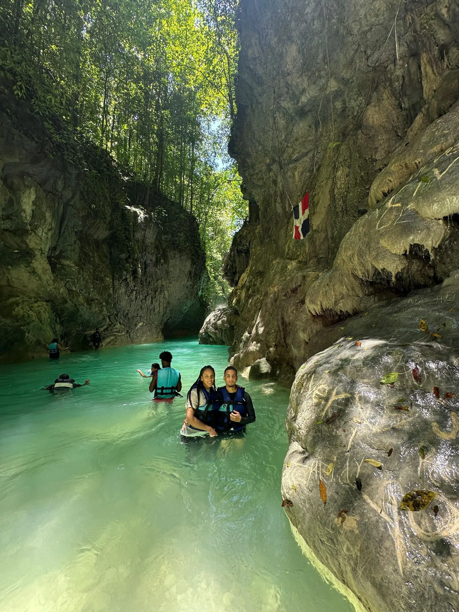 Heading to Paradise: Río Partido Stgo, image 4 of 7