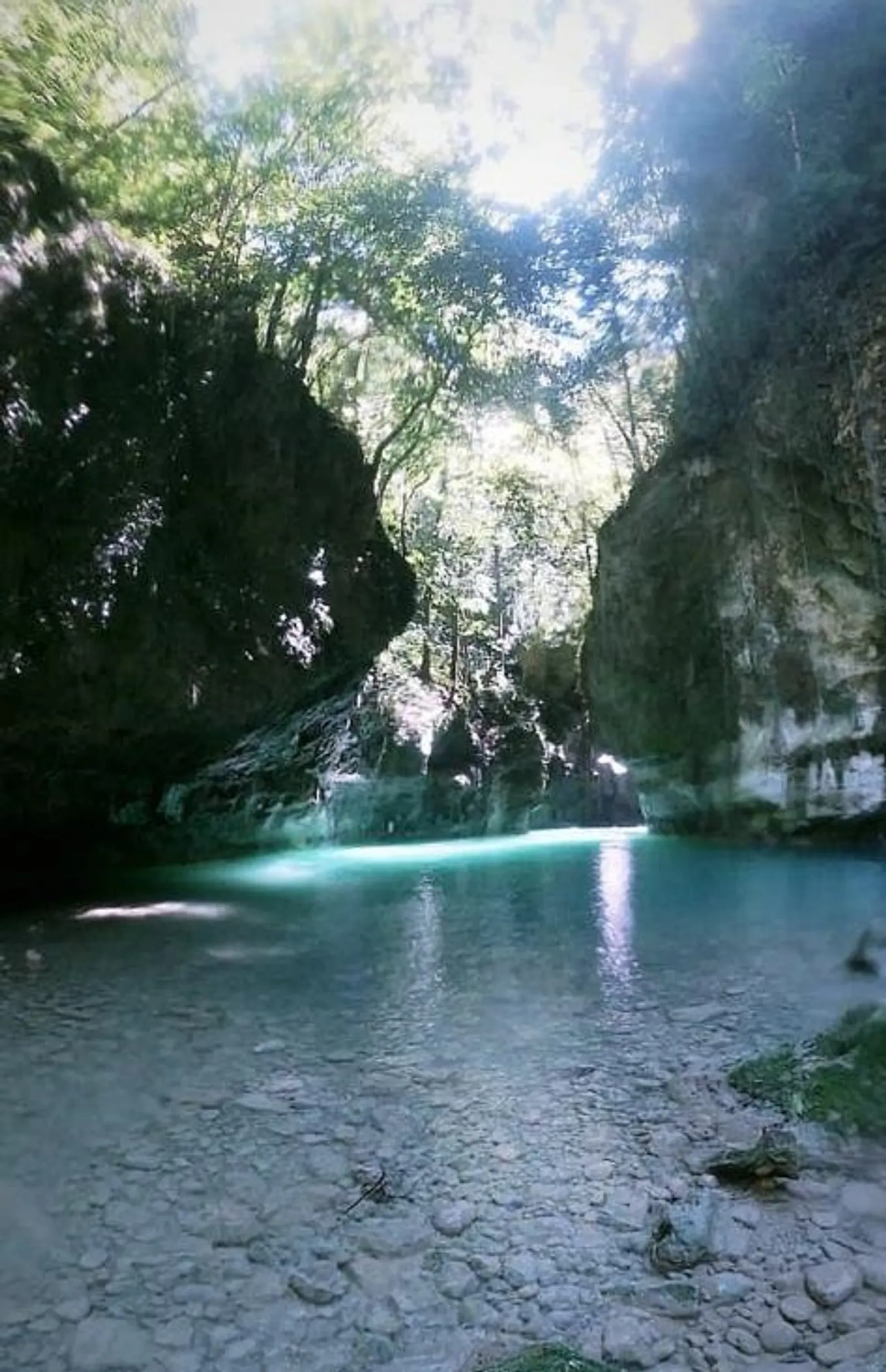 Canyoning in Cola de Pato, image 10 of 13