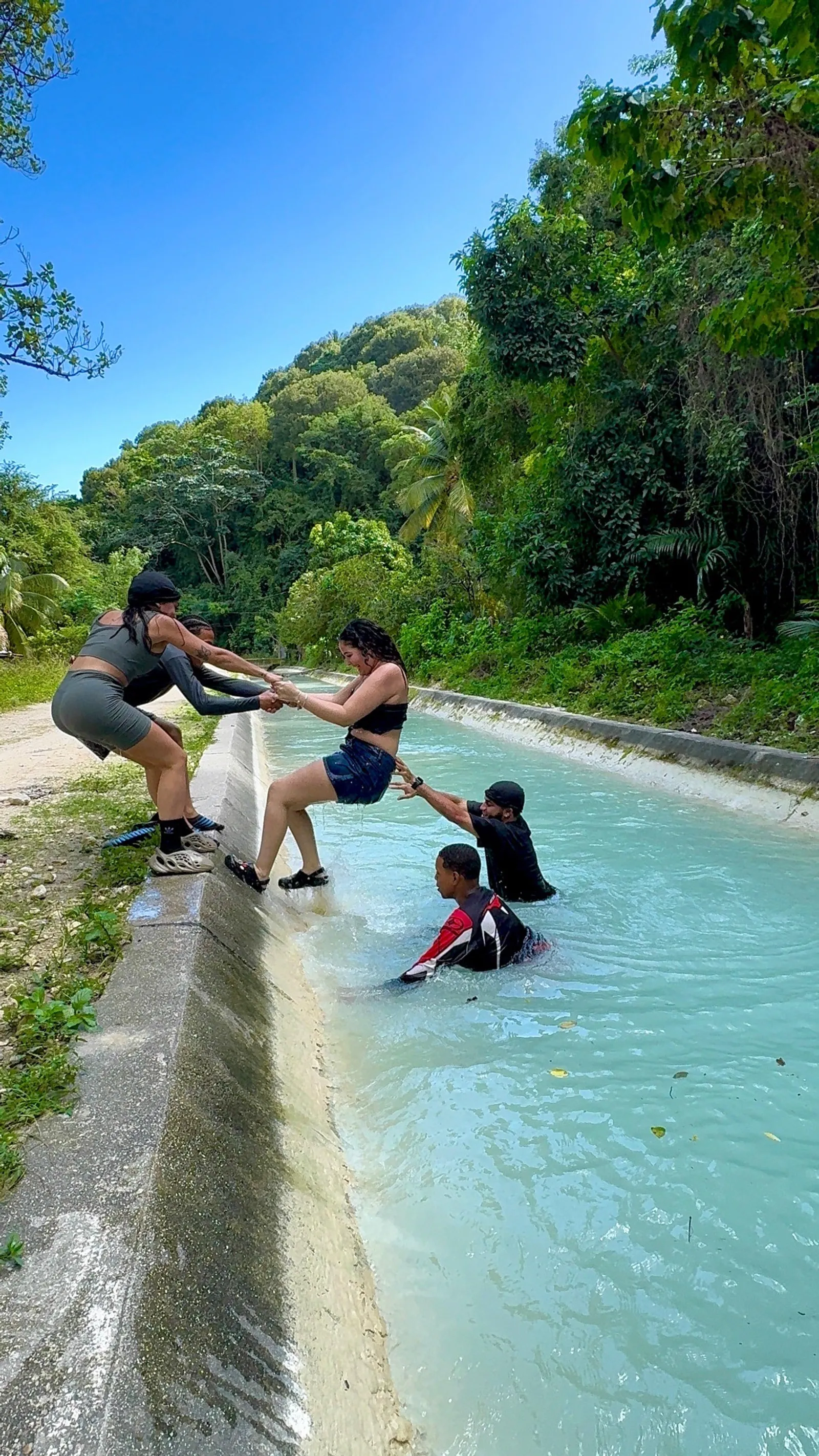 Adventure in the Pearl of the South, image 5 of 10