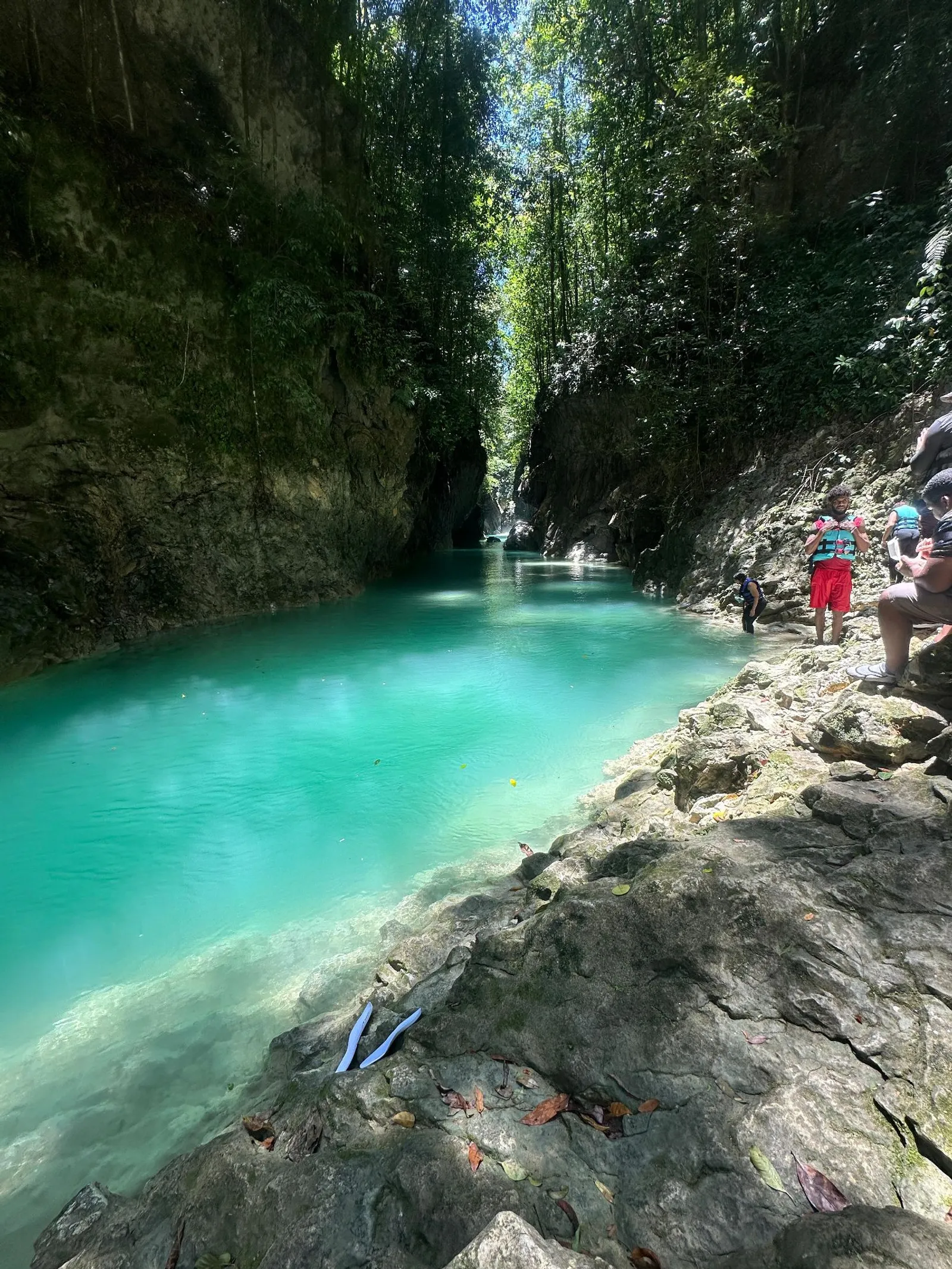 Heading to Río Partido Paradise, image 4 of 6
