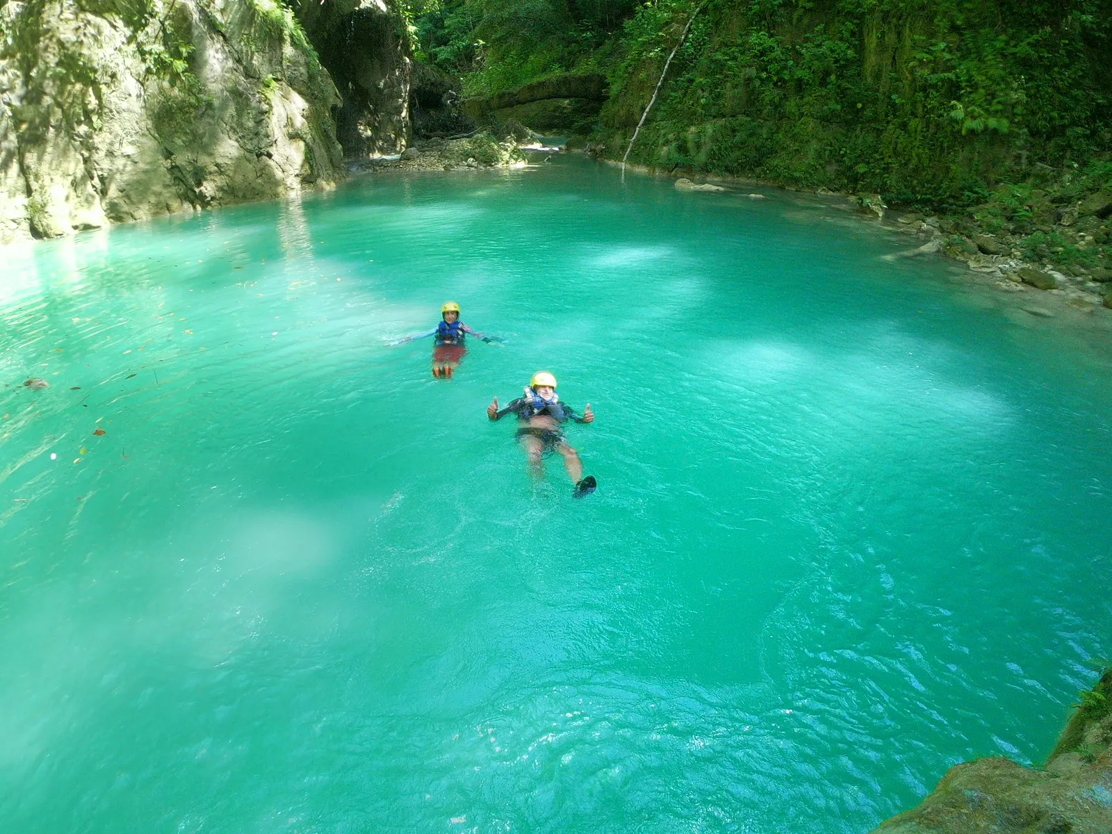 Canyoning in Cola de Pato, image 4 of 13