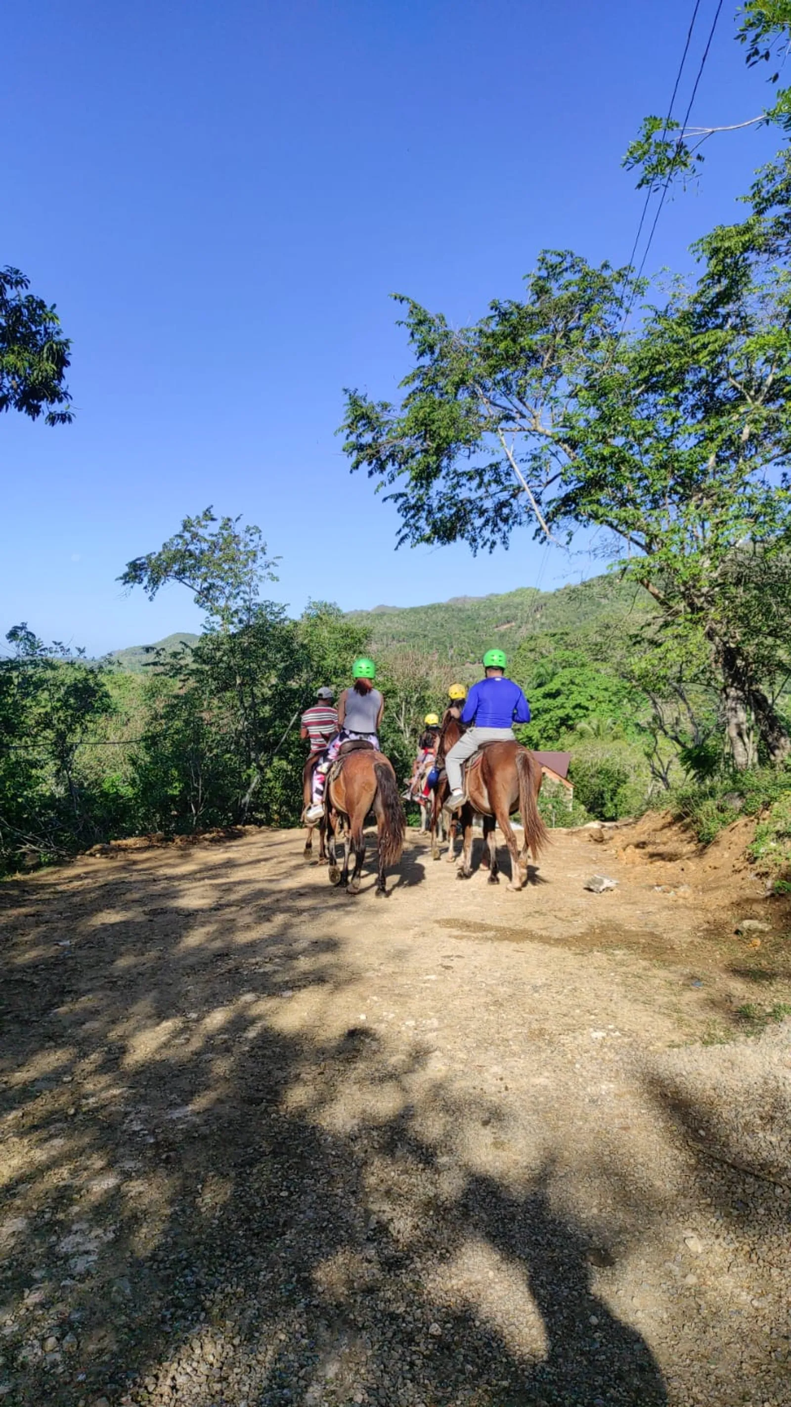 Horseback Ride through Jamao, image 3 of 10