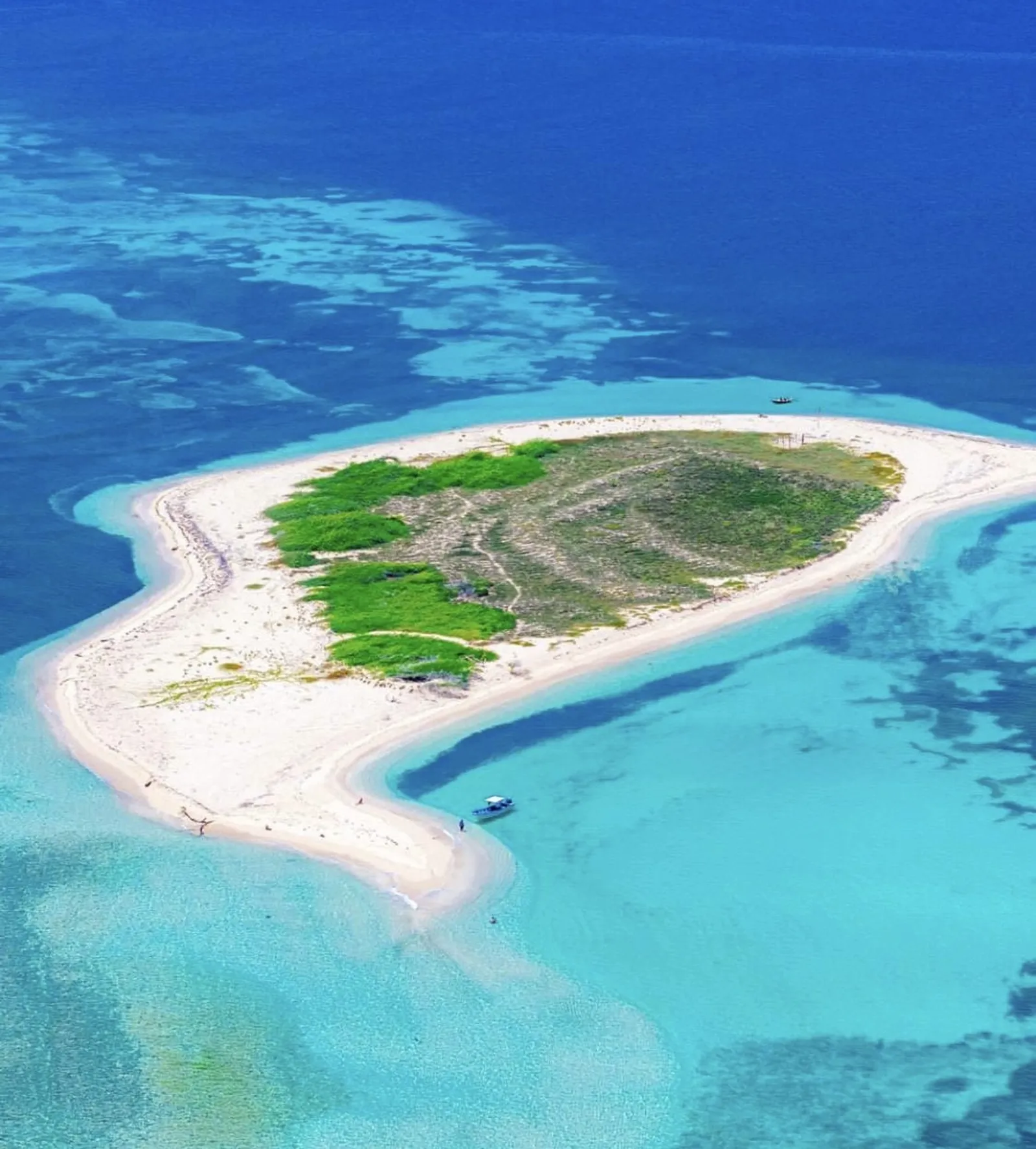 Exploring Cayos 7 Hermanos 🏝️☀️, image 5 of 5