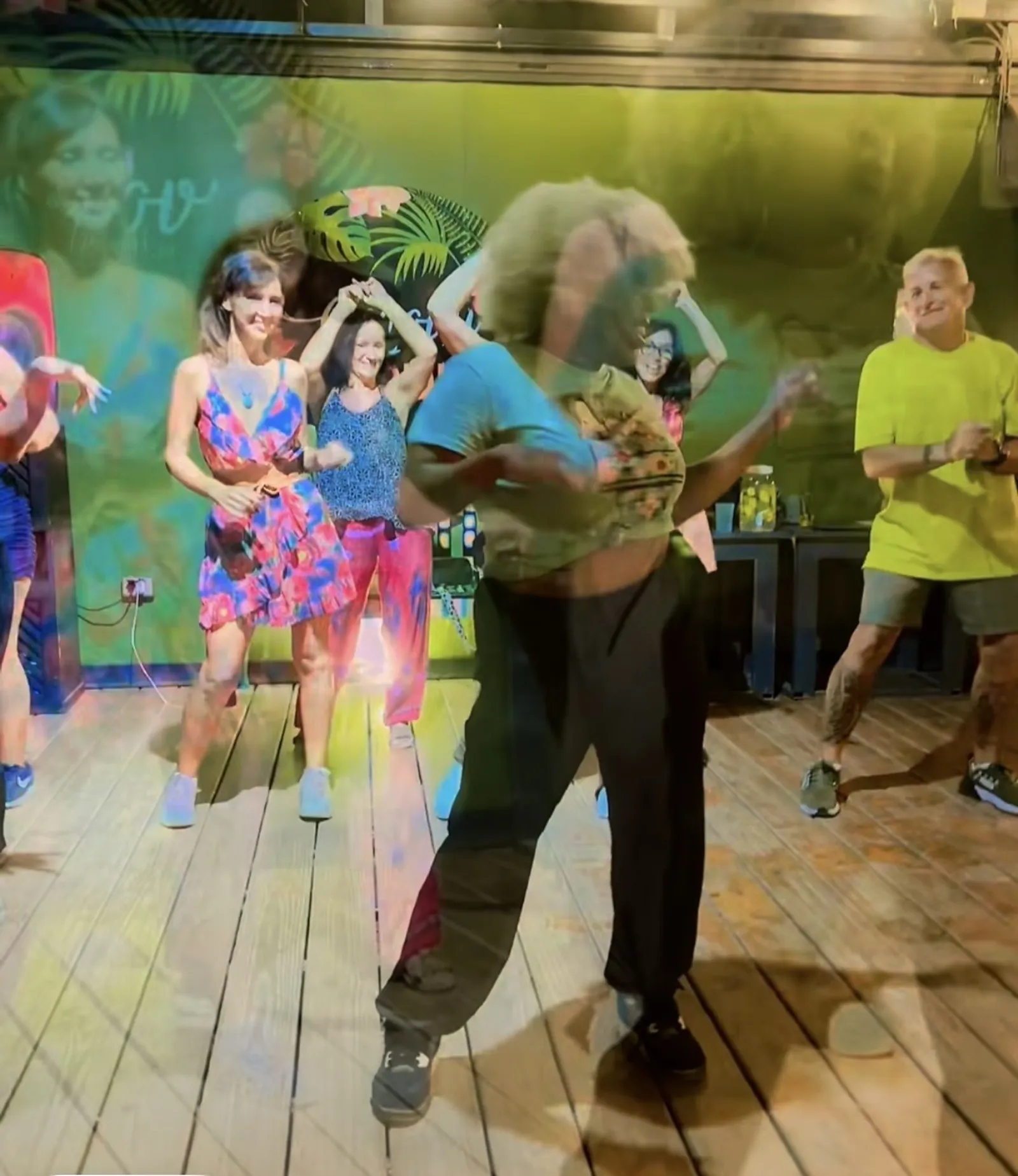 Learn tropical rhythms with me, image 7 of 7