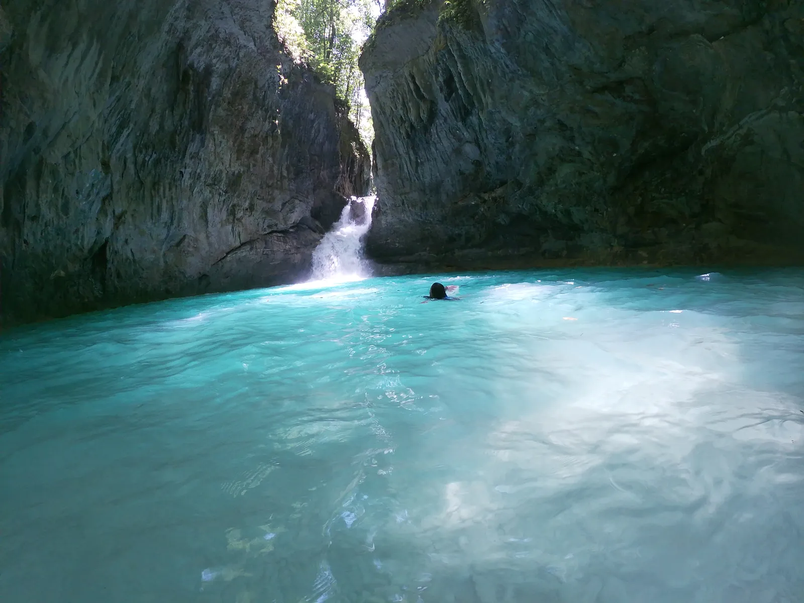 Hiking and Waterfall Exploration at Río Partido, image 10 of 11
