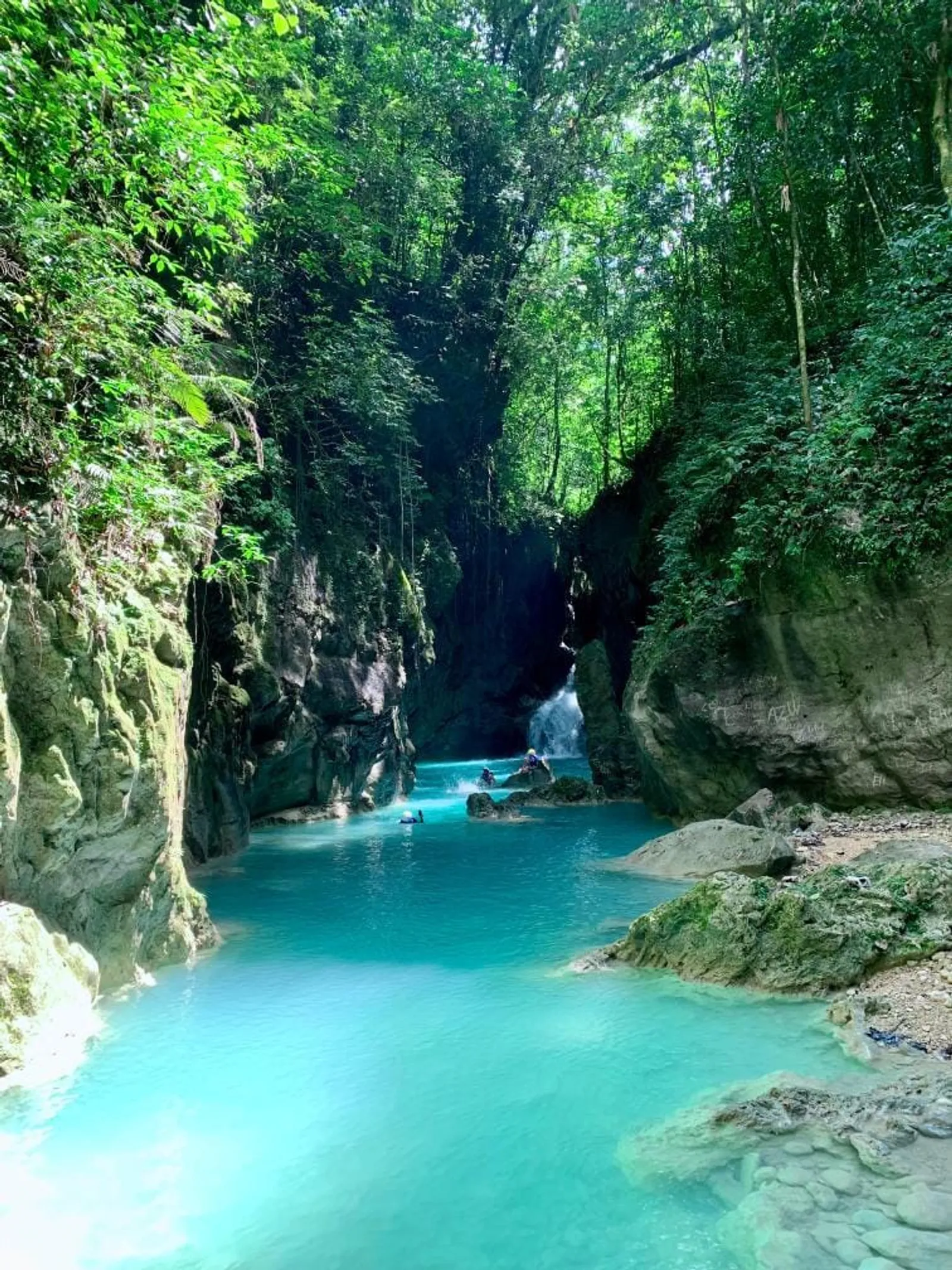 Hiking and Waterfall Exploration at Río Partido, image 7 of 11
