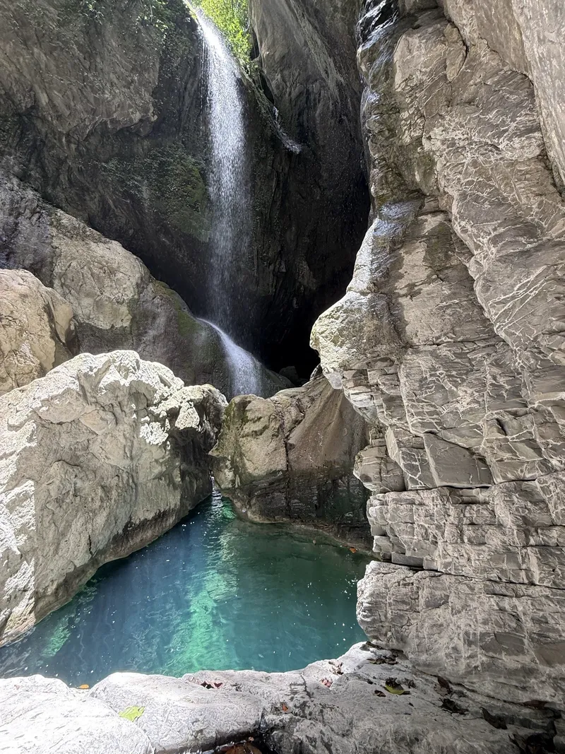 Adventures in the mountains and rivers. San Cristóbal province